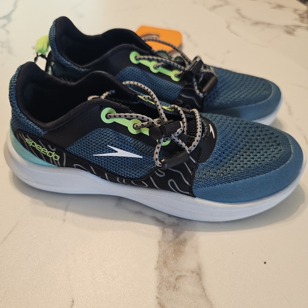 Speedo Aqua Trek Water Shoes Kids Junior Size 13-1 Green Black Neon Bungee NWT